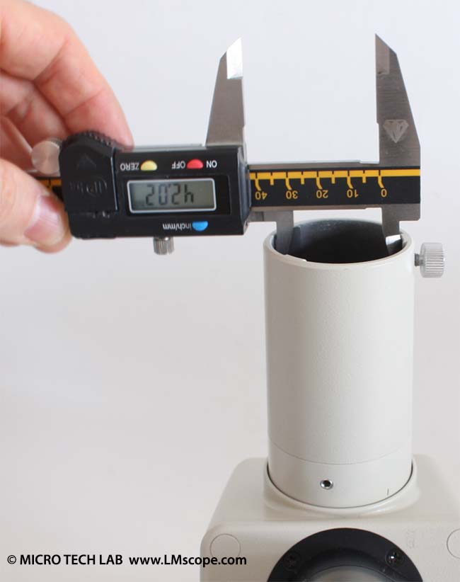 Nikon Stereomkroskope bzw. Nikon Mikroskope mit fix eingebautem V-T Fototubus sind fr analoge Microflex-Filmkamera konzipiert.