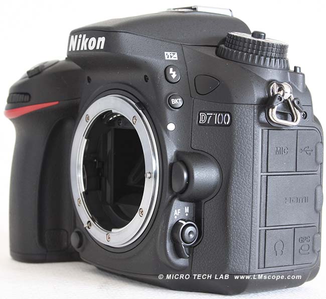 La Nikon D7100 en el microscopio.