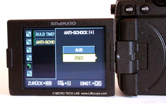 mirror lock-up in DSLR anti-shock function for microscopy