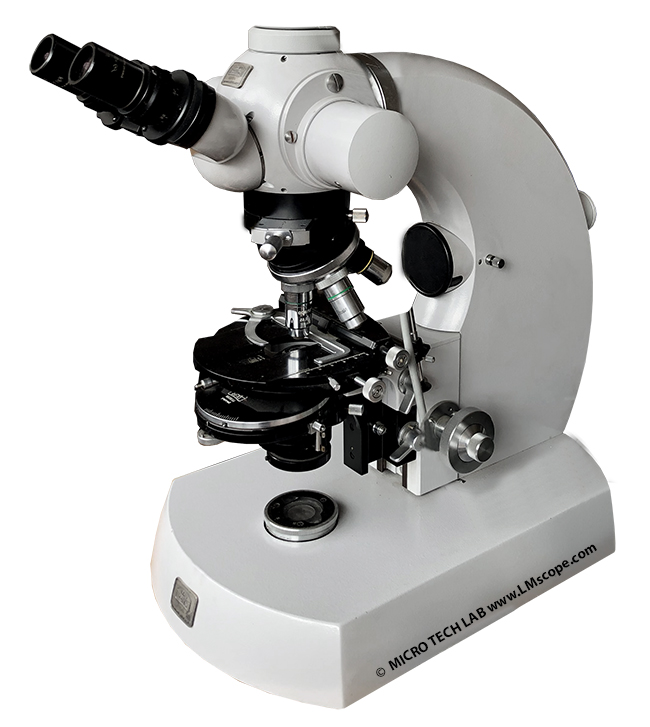  Modern digital cameras on the Zeiss photomicroscope standard from the 1960s and 1970s with a phototube