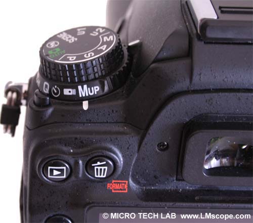 Nikon D7000 MUP bloqueo de espejo girando el dial