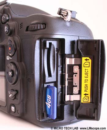 Nikon D7000 ranura para una tarjeta